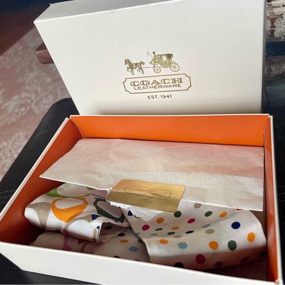 Coach Signature Print Silk Skinny Scarf - Picture 5 of 5